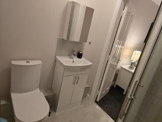 Ensuite room - 6