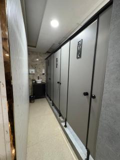 Radiant Blu Hotel - Noida - 1