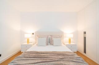 Suite Q - Supermarket - Pool - AC - Park - Funchal - 9