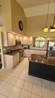 Broadmoor House 3br, 2ba, Wheated Pool, Sleeps 6 - Rotonda West - 1