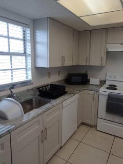 Palm Manor Resort - Unit 6-203 - Englewood - 4