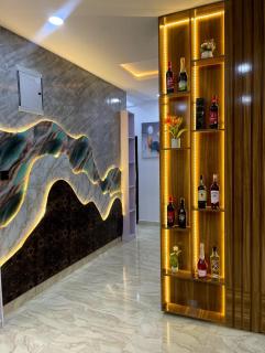 De-Luxe Haven Apartment - 8