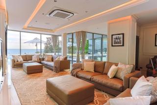 Villa W Collection - Strand Nai Harn - 4