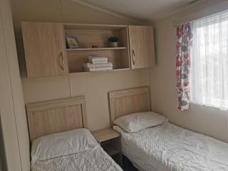 3 Bedroom Mersea Beach Retreat-Getaway by the Sea - West Mersea - 5
