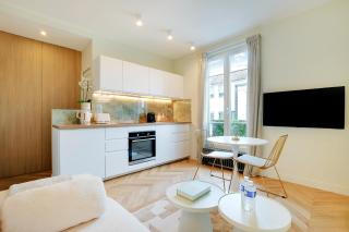 Suite Deluxe 1 by Les Maisons de Charloc Homes - Boulogne-Billancourt - 0