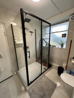 Spacious 1 bed flat close to central London - 6