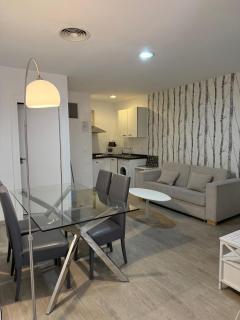 Estudios Suites Placentines - Sevilla - 1
