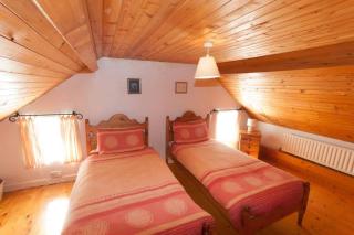Smiths Cottage - 2
