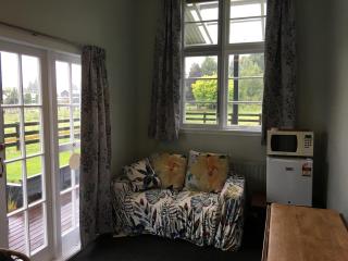 Ruapehu Rest Accommodation - - 9