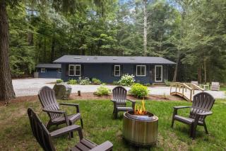 Lakeside 3BR Retreat with Dock Hot Tub - Sleeps 6 - 0