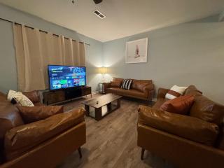 3 Bedroom Townhouse-Max 8 guests - Charlotte - 8
