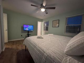 3 Bedroom Townhouse-Max 8 guests - Charlotte - 3