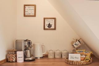 Skye View Cosy Retreat near Alton Towers & Peak wildlife park Staffordshire Moorlands - 6