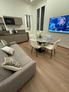 WELCOME RIVIERA Mazzini 77 appartamento lusso nel centro di Rapallo,WIFI, condizionamento in ogni stanza, attrezzato con tutto quello che serve in una casa, per un soggiorno da favola, parcheggio a pagamento 15euro al giorno da prenotare in anticipo - Rapallo - 0