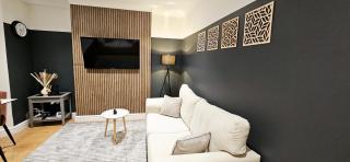 Spacious and well equipped 5-bed Home in Bedford, close to main routes - Bedford - 7