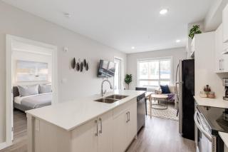 Pet Friendly, Free Parking, Close to Downtown - Calgary - 3