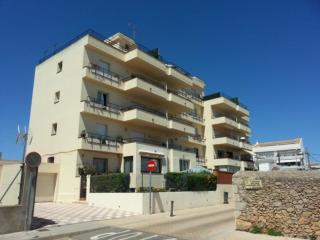 Apartment in Riells Beachfront Retreat - L'Escala - 0