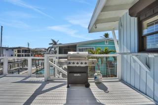Bay to Beach Paradise - Fort Myers Beach - 7