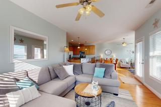 Pelican Point - Atlantic Beach - 4