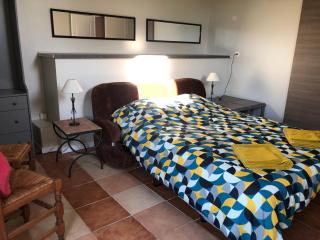 Meadow Brook Gites - La Lande-de-Goult - 4