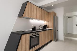 Contemporary Gem in the Heart of Thessaloniki - 6