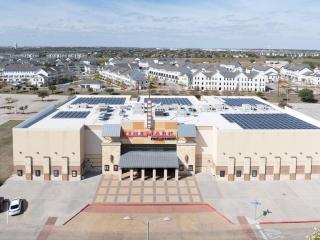 Central Escape Gym, Coffee Bar, Perfect Location - Pflugerville - 6