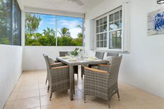 Relaxing Island Retreat Steps to Grace Bay Beach - Long Bay Hills - 9