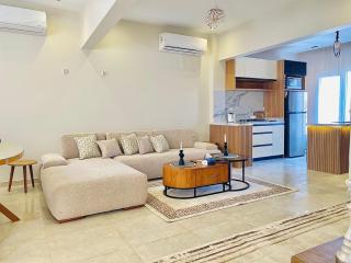 Luxury studio one bedroom in sheikh zayed - Sheikh Zayed - 0