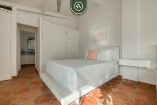 2 BR Condo Right - Romantic Zone - Private Rooftop - 2