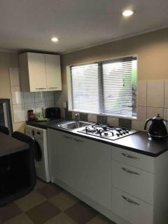 Boutique Studio - Private Cozy Oasis - 3