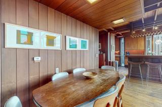 Elk Mid-Century - Main House - Elk - 4