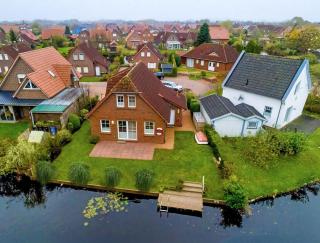 Ferienhaus am Wasser - Ihlow - 4