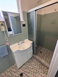 ALPINE COUNTRY MOTEL plus FREE COFFEE - Cooma - 3