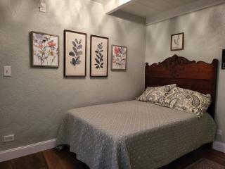Smart Solution - Individual Private Bed-Pods in Gorgeous Shared Space - Women Only Dorm In Room 5 - CoEd House - Full-sized mattresses in Individual Pods - with built-in private storage - Gorgeous Shared Room - Affordable Luxury - Sparrow House - 9