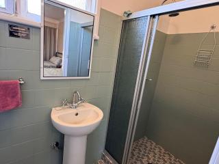 ALPINE COUNTRY MOTEL plus FREE COFFEE - Cooma - 7