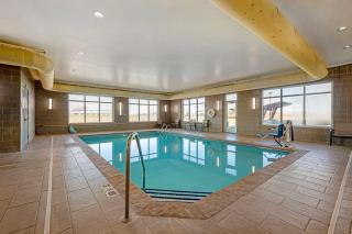 Best Western Plus Lakeview Hotel - Madison - 5