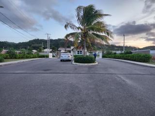 Ideal getaway within Oceanpointe gated community - Lucea - 3