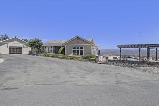 Napa Vineyard with Stunning Views By Allevo Homes - Yountville - 4