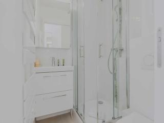 Charming Studio with balcony -2P- Batignolles - Parijs - 7