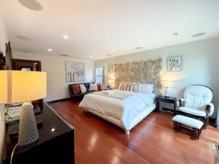Modern 4BR Gem Near Beverly Hills By Allevo Homes - Los Angeles - 1