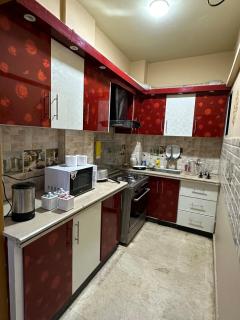 BeachView APT 3BHK near Dolmen Mall - Karachi - 2