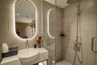 Nhat Ha Lavish Hotel - Ho Chi Minh-stad - 4