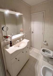 3 amb s/ Calle Guemes c/ cochera - 3