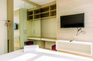 Comfy and Elegant 2BR at Menteng Park Apartment By Travelio - 7