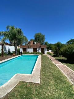 Casa c piscina para hasta 6 pax - Cosquín - 3