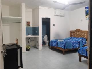 Blue Hotel - 3