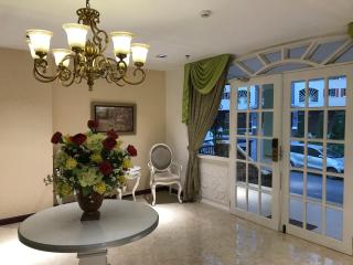 Villa 2, Apple One Banawa Heights - 4