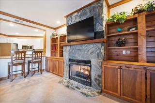 Fam Friendly - 2BR Condo - POOL Fitness Ctr - Gatlinburg - 4