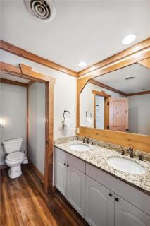 Fam Friendly - 2BR Condo - POOL Fitness Ctr - Gatlinburg - 8