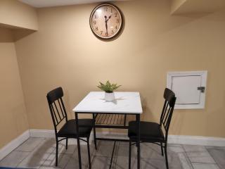 2kings Apartment - Newark - 9